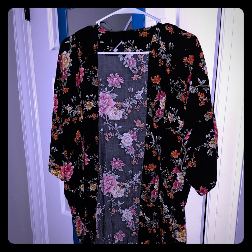 Floral kimono